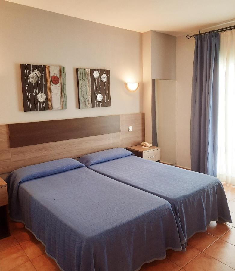 Hostal La Colonia 마르베야 외부 사진
