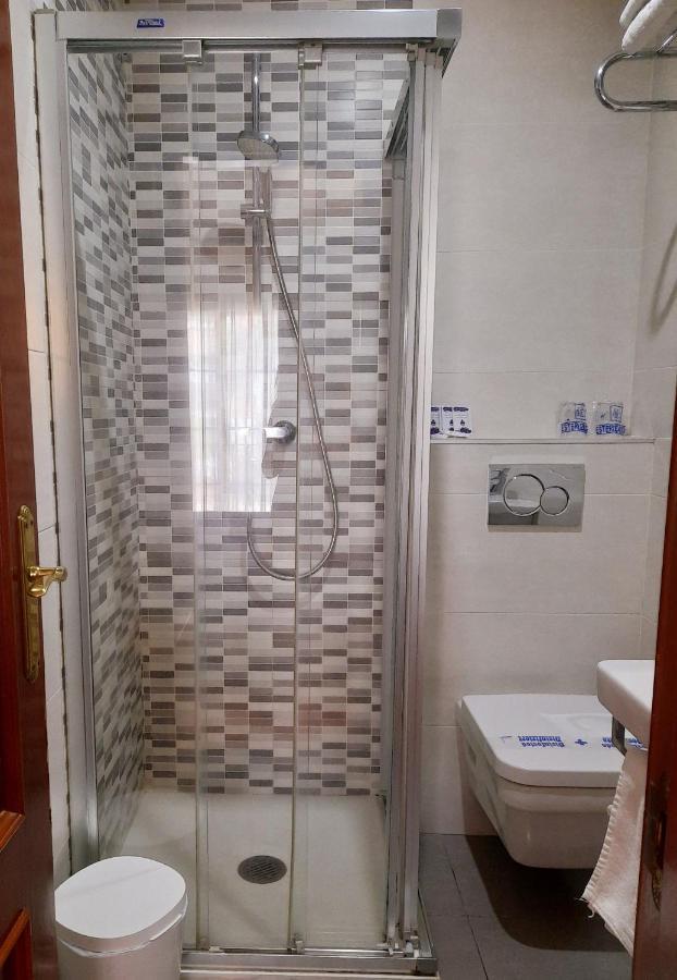 Hostal La Colonia 마르베야 외부 사진